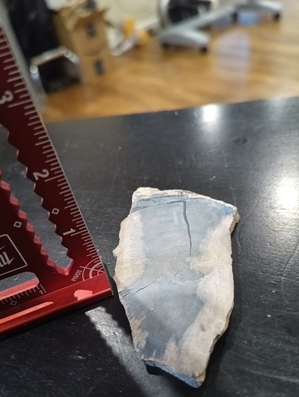 Fine-grained Chert - Picture 5 of 5